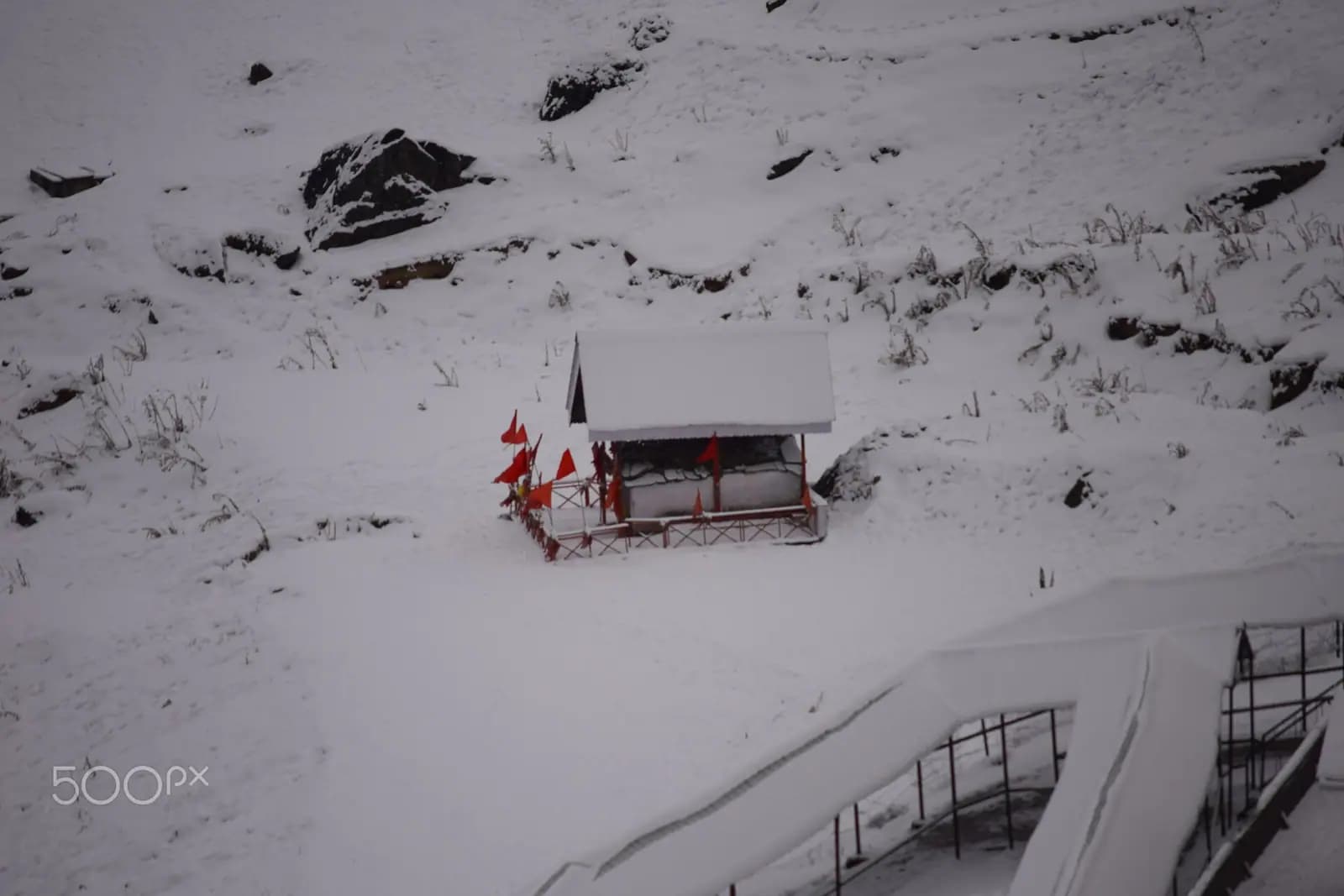 The cable car running from Joshimath up to the meadows of Auli, Uttarakhand